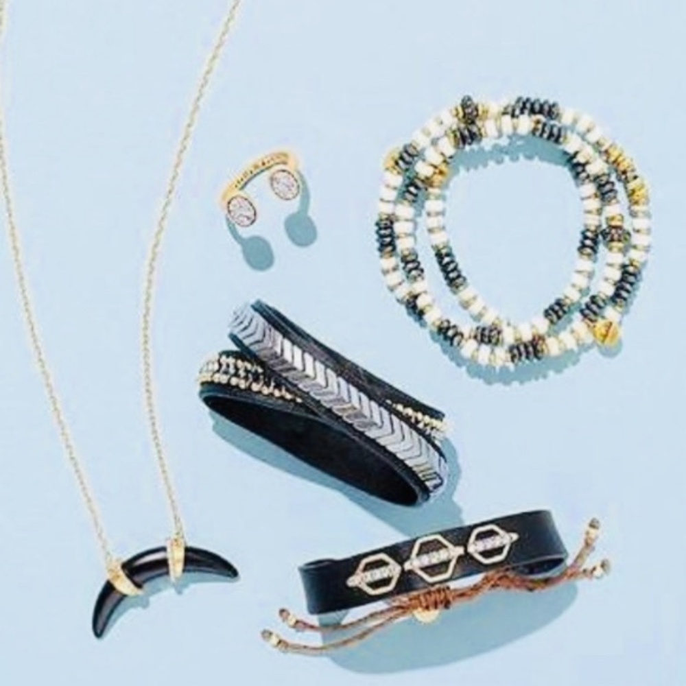 Stella & Dot | Gold+Black Arc+Pavé Pendant Necklace—Retired - Picture 4 of 8
